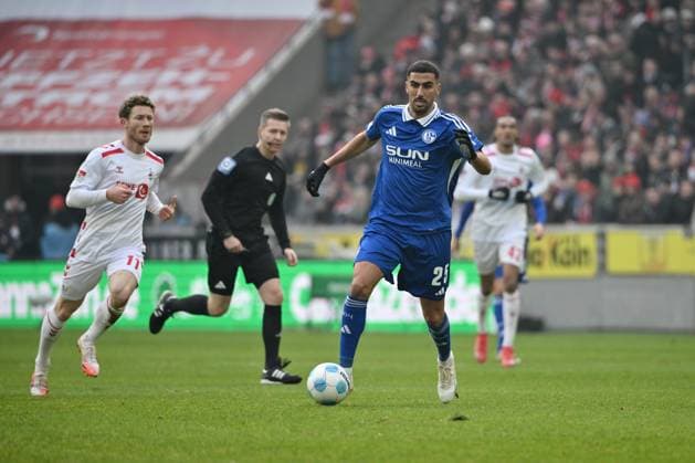 Aymen Barkok (FC Schalke 04) 09.02.2025, Fussball 2. Bundesliga, 21. Spieltag, Saison 2024 2025 1. FC Köln - FC Schalke 04 1:0 Koeln Rhein Energie Stadion Nordrhein Westfalen Deutschland