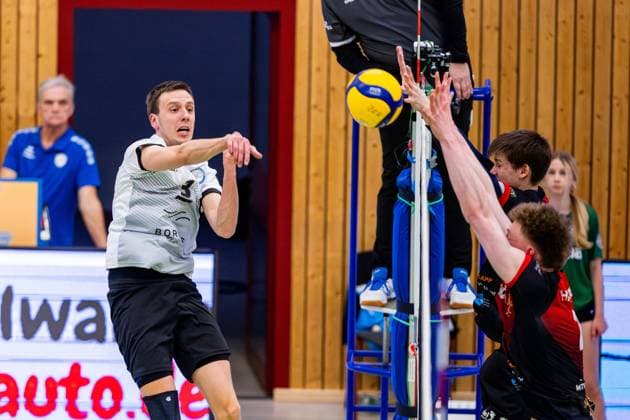 09.02.2025, GER, Volleyball, 2.BL Maenner Sued, Saison 2024 2025, Blue Volleys Gotha - Barock Volleys MTV Ludwigsburg Christoph Assmann (Blue Volleys Gotha) 99867 Gotha Sporthalle Sportanlage Ernesti Thüringen Deutschland
