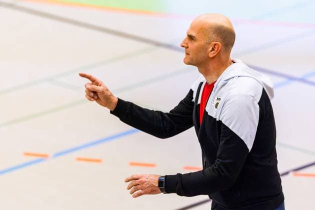 09.02.2025, GER, Volleyball, 2.BL Maenner Sued, Saison 2024 2025, Blue Volleys Gotha - Barock Volleys MTV Ludwigsburg Michael Dornheim (Barock Volleys MTV Ludwigsburg) 99867 Gotha Sporthalle Sportanlage Ernesti Thüringen Deutschland