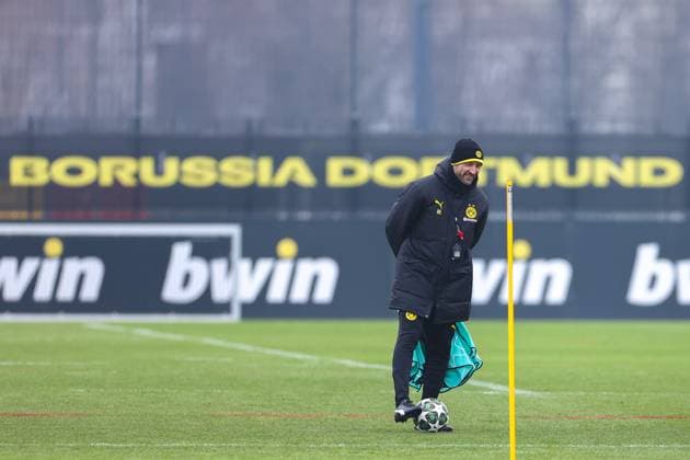 10.02.2025, Abschlusstraining zum UEFA Champions League Spiel zwischen Borussia Dortmund und Sporting Lissabon, Co-Trainer Robert Kovac (Borussia Dortmund), Dortmund Trainingsgelände Borussia Dortmund NRW Deutschland xRHR-FOTO DEx Copyright: DennisxEwert RHR-FOTOx RHR-FOTO DE