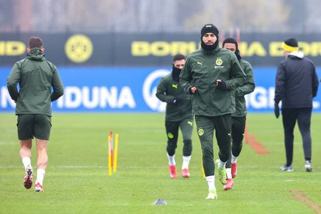 10.02.2025, Abschlusstraining zum UEFA Champions League Spiel zwischen Borussia Dortmund und Sporting Lissabon, Emre Can (Borussia Dortmund), Dortmund Trainingsgelände Borussia Dortmund NRW Deutschland xRHR-FOTO DEx Copyright: DennisxEwert RHR-FOTOx RHR-FOTO DE