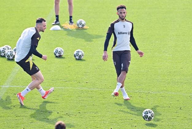 February 10, 2025, Turin: Juventus Federico Gatti and Renato Veiga during training on the eve of the UEFA Champions League soccer match against PSV Eindhoven at Continassa, Italy, 10 February 2025 ANSA ALESSANDRO DI MARCO UEFA Champions League: Juventus training  - ZUMAa110 20250210_zaf_a110_026 Copyright: xAlessandroxDixMarcox xZ63x