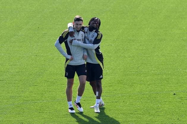 Jonas Jakob Rouhi and Samuel Mbangula of Juventus FC during the 2024 2025 Champions League training at JTC Continassa on February 10, 2025 in Turin, Italy - ph Giuliano Marchisciano  Copyright: xGiulianoxMarchisciano IPAxSportx xipa-agency.netx xx IPA_53886965 IPA_Agency_IPA53886965