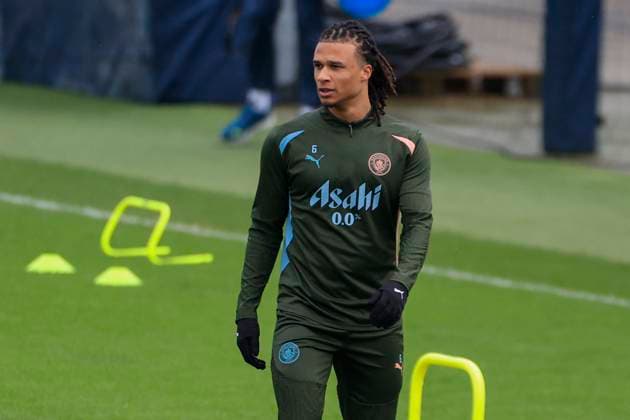 Manchester City 10 02 2025. Training session Nathan Ake (6) of Manchester City during the training session ahead of Manchester City vs Real Madrid in the Champions League, at the Etihad Stadium, Manchester, England on 10 February 2025. Manchester Etihad Stadium Manchester England Editorial use only , Copyright: xConorxMolloyx PSI-21433-0065