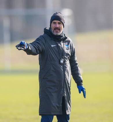 Fussball, Herren, Saison 2024 25, 2. Bundesliga, Hertha BSC, Training, Trainer Cristian Fiel (Hertha BSC), 11.02. 2025,