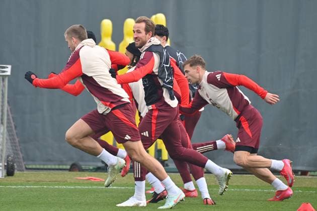 v.li.Eric DIER (Bayern Muenchen), Harry KANE (Bayern Muenchen), Joshua KIMMICH (Bayern Muenchen). Abschlusstraining,Training. Fussball Champions League:Abschlussttraining vor dem Play Off Spiel Celtic FC - FC Bayern Muenchen am 11.02.2025 in Muenchen,