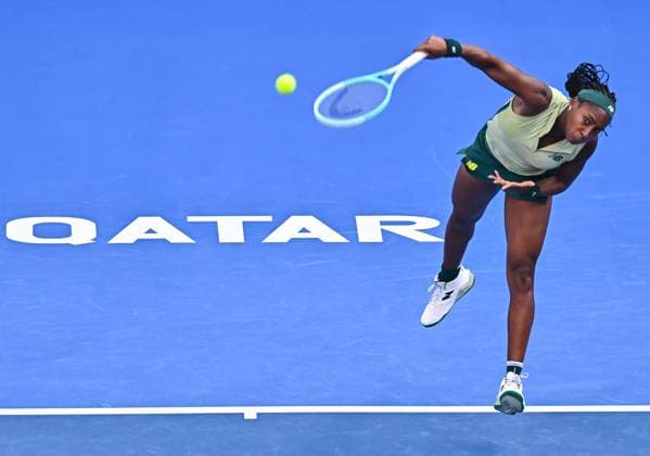 WTA, Tennis Damen QATAR OPEN TENNIS TOURNAMENT ROUND OF 32 Coco Gauff of the United States competes in her round of 32 match against Marta Kostyuk of Ukrain during the WTA Qatar TotalEnergies Open 2025 tennis tournament at the Khalifa International Tennis Complex in Doha, Qatar, on February 11, 2025. Copyright: xNOUSHADx