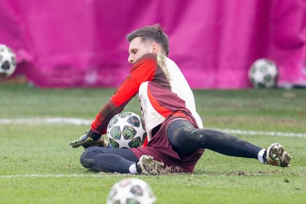 Sven Ulreich 26 (FC Bayern Muenchen), Abschlusstraining vor dem UEFA Champions League-Spiel gegen Celtic Glasgow, Saison 2024 2025 an der Saebener Strasse. 11.02.2025 DFB regulations prohibit any use of photographs as image sequences and or quasi-video Muenchen Bayern Deutschland