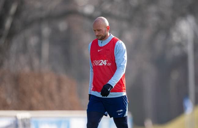 Fussball, Herren, Saison 2024 25, 2. Bundesliga, Hertha BSC, Training, Toni Leistner (Hertha BSC), 11.02. 2025,