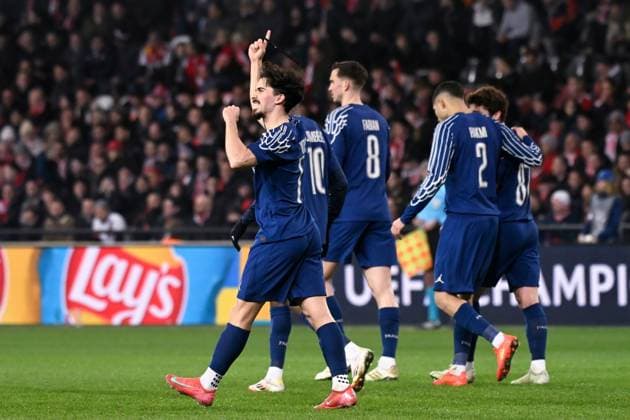 FOOTBALL : Brest vs PSG - Ligue des Champions - 11 02 2025 Vitinha Vitor Machado ( 17 - PSG ) celebrates after scoring during the UEFA Champions League match between Stade Brestois 29 and Paris Saint Germain at Stade de Roudourou on February 11, 2025 in Guingamp, France. ( Photo by Dante Badano PsnewZ ) - GuingampFrance  Copyright: xDantexBadanox