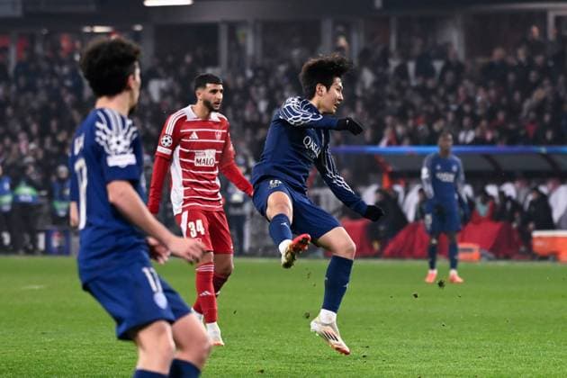 FOOTBALL : Brest vs PSG - Ligue des Champions - 11 02 2025 Lee Kang In ( 19 - PSG ) during the UEFA Champions League match between Stade Brestois 29 and Paris Saint Germain at Stade de Roudourou on February 11, 2025 in Guingamp, France. ( Photo by Dante Badano PsnewZ ) - GuingampFrance  Copyright: xDantexBadanox