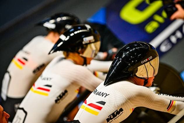 Teamsprint Pauline Grabosch, Lea Sophie Friedrich, Clara Schneider Bahnrad Europameisterschaften 2025 Teamsprint Pauline Grabosch, Lea Sophie Friedrich, Clara Schneider Bahnrad Europameisterschaften 2025 (EuroTrack25 2025 UEC Track Elite European Championships), die vom 12. bis 16. Februar 2025 im Vlaanderen Heusden-Zolder Velodroom Limburg im belgischen Heusden-Zolder stattfinden.