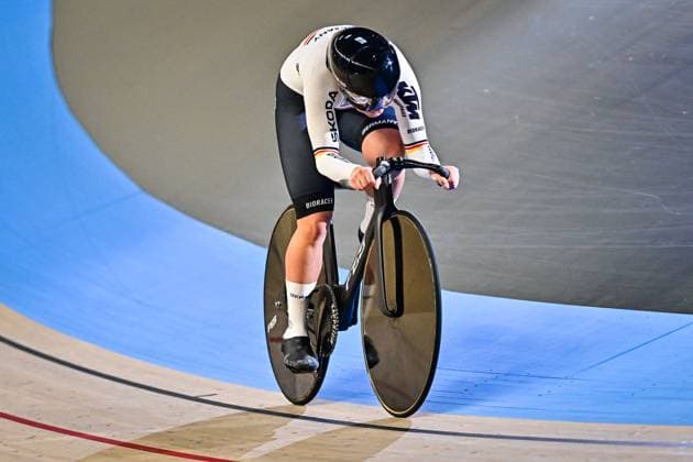 Teamsprint Clara Schneider Bahnrad Europameisterschaften 2025 Teamsprint Clara Schneider Bahnrad Europameisterschaften 2025 (EuroTrack25 2025 UEC Track Elite European Championships), die vom 12. bis 16. Februar 2025 im Vlaanderen Heusden-Zolder Velodroom Limburg im belgischen Heusden-Zolder stattfinden.