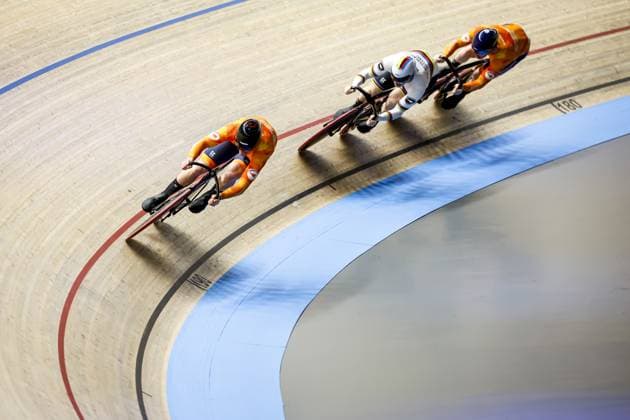 HEUSDEN-ZOLDER - Track cyclists Loris Leneman, Harrie Lavreysen and Tijmen van Loon in action on the team sprint qualifier during the first day of the European Track cycling, Rad, Radsport, Bahnrad, Bahn championships in Belgium. ANP BAS CZERWINSKI xVIxANPxSportx xxANPxIVx 519788353 originalFilename: 519788353.jpg