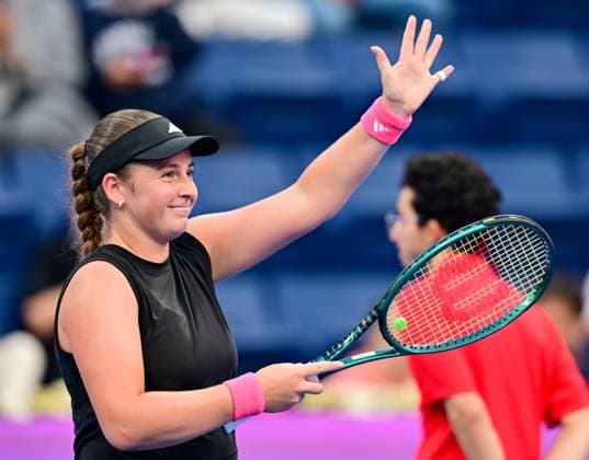 QATAR TOTALENERGIES OPEN - DAY FOUR Jelena Ostapenko of Latvia celebrates after winning her round of 16 match Jasmine Paolini of Italy during the WTA, Tennis Damen Qatar TotalEnergies Open 2025 tennis tournament at the Khalifa International Tennis Complex in Doha, Qatar, on February 12, 2025. Copyright: xNOUSHADx