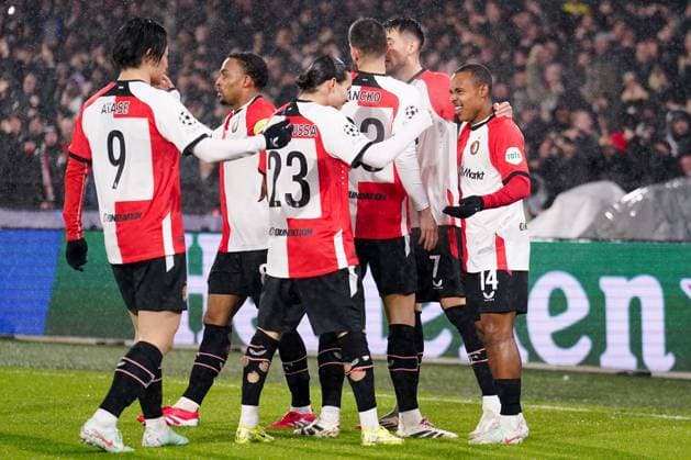 2025-02-12 Feyenoord v AC Milan - UEFA Champions League 2024 25 League Knockout Play-off First Leg ROTTERDAM, NETHERLANDS - FEBRUARY 12: Igor Paixao of Feyenoord celebrates after scoring his teams first goal, Quinten Timber of Feyenoord, Jakub Moder of Feyenoord, Anis Hadj Moussa of Feyenoord, David Hancko of Feyenoord during the UEFA Champions League 2024 25 League Knockout Play-off First Leg match between Feyenoord and AC Milan at Stadion Feijenoord on February 12, 2025 in Rotterdam, Netherlands. Rotterdam Stadion Feijenoord Netherlands Content not available for redistribution in The Netherlands directly or indirectly through any third parties. Copyright: xJorisxVerwijstx
