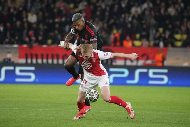 RECORD DATE NOT STATED As Monaco benfica barrage aller champions ligues SERGE HAOUZI MAXPPP - MONACO Monaco le 12 Fevrier 2025 au stade Louis II l AS Monaco recoit le Benfica de Lisbonne pour le compte des barrages aller de la Ligue des champions 2024-2025 phase de ligues Le joueur monegasque Biereth au duel avec le portugais Florentino lors du match Monaco Benfica - Monaco vs. Benfica - 12 February 2025 MONACO Principaute de Monaco France  Copyright: xMAXPPPxSERGExxHAOUZIx SHZ202502126413 SHZ202502126413