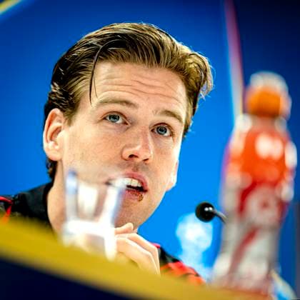 Feyenoord Rotterdam defender Gijs Smal during te press conference, PK, Pressekonferenz after the match Feyenoord - AC Milan at the Stadium De Kuip for the UEFA Champions League- Knockout phase play- offs1st leg season 2024-2025 in ROTTERDAM, Netherlands on 12 february 2025, (photo by Marcel van Dorst EYE4images DeFodi Images) Defodi-746_215454 Defodi-746