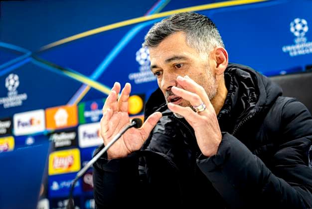 AC Milan trainer Sergio Conceicao during te press conference, PK, Pressekonferenz after the match Feyenoord - AC Milan at the Stadium De Kuip for the UEFA Champions League- Knockout phase play- offs1st leg season 2024-2025 in ROTTERDAM, Netherlands on 12 february 2025, (photo by Marcel van Dorst EYE4images DeFodi Images) Defodi-746_215464