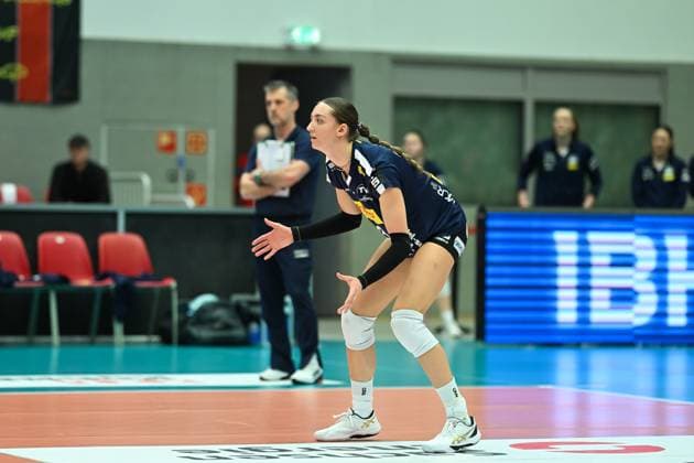 Lydia Stemmler (VfB Suhl Lotto Thueringen, 13) Dresdner SC vs. VfB Suhl Lotto Thueringen, 1. Volleyball Bundesliga Frauen, Spielzeit 2024 2025, 12.02.2025 Dresdner SC vs. VfB Suhl Lotto Thueringen, 1. Volleyball Bundesliga Frauen, Spielzeit 2024 2025, 12.02.2025 Dresden Copyright: xEibner-Pressefoto xHoepnerx EP_PHR