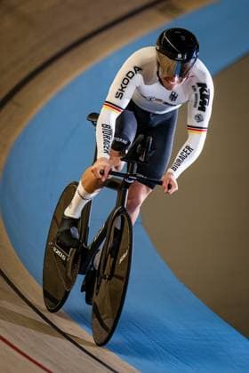 Radsport, Bahnrad-EM Zolder DÖRNBACH Maximilian: UEC Track cycling, Rad, Radsport, Bahnrad, Bahn European Championships Heusden-Zolder 2025 DÖRNBACH Maximilian ( GER ) Germany Hochformat - Hoch - Vertikal - Portrait - Event Veranstaltung: UEC Track Cycling European Championships 2025 - Category Kategorie: Cycling - Track Cycling European Championships - Location Ort: Europe Belgium - Heusden-Zolder - Discipline: Individual Timae Trail - Category: Elite Men - Distance: 1000 m - Date Datum: 13.02.2025 Thursday Day 2 -