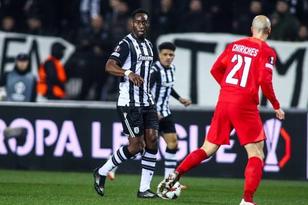February 13, 2025, Thessaloniki, Greece: PAOK s Soualiho Meite (Center) in action during a Europa League knockout phase match between PAOK FC and FC Steaua. Thessaloniki Greece - ZUMAp191 0802080051st Copyright: xGiannisxPapanikosx