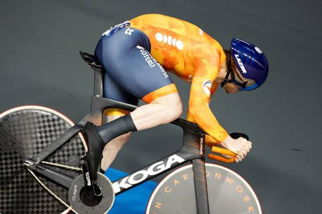 HEUSDEN-ZOLDER - Track cyclist Tijmen van Loon in action in the qualifying sprint during the third day of the European Track cycling, Rad, Radsport, Bahnrad, Bahn championships in Belgium. ANP BAS CZERWINSKI xVIxANPxSportx xxANPxIVx 519954055 originalFilename: 519954055.jpg