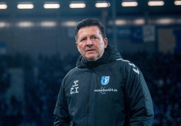 Fussball, Herren, Saison 2024 2025, 2. Bundesliga (22. Spieltag), 1. FC Magdeburg - 1. FC Köln, Trainer Christian Titz (1. FC Magdeburg), 14.02. 2025,