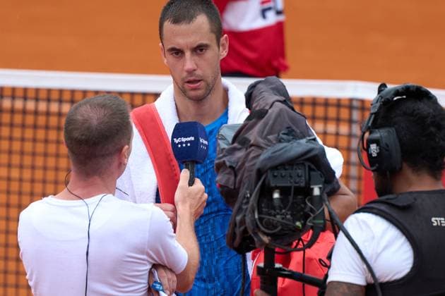 Laslo Djere of Serbia on court interview after his quarter finals win over Thiago Seyboth Wild of Brazil during IEB+ Argentina Open 2025 at Buenos Aires Lawn Tennis Club February 14, 2025 in Buenos Aires, Argentina. (Photo by Camilla Stolen, Imago) Buenos Aires Argentina Copyright: xCamillaxStolenx L1100560