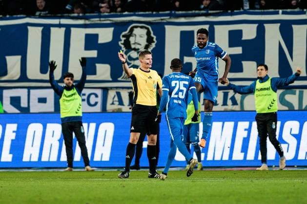2. Fußball Bundesliga, 1. FC Magdeburg - 1. FC Köln; 14.02.2025 Jubel zum 1:0 durch Daniel Heber (1. FC Magdeburg, 15) 2. Fußball Bundesliga, 1. FC Magdeburg - 1. FC Köln, Magdeburg, Avnet Arena am 14.02.2025 DFL REGULATIONS PROHIBIT ANY USE OF PHOTOGRAPHS AS IMAGE SEQUENCES AND OR QUASI-VIDEO.