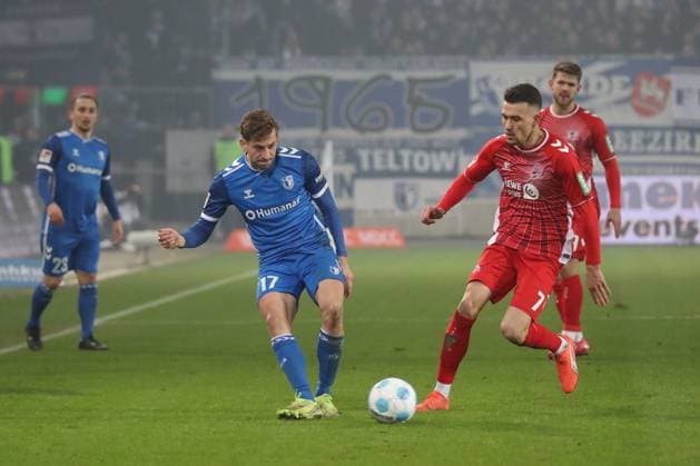 14.02.2025, xgox, Fussball 2. Bundesliga, 1. FC Magdeburg - 1. FC Koeln emspor, v.l. Alexander Nollenberger (Magdeburg, 17 ), Dejan Ljubicic (Koeln, 7) (DFL DFB REGULATIONS PROHIBIT ANY USE OF PHOTOGRAPHS as IMAGE SEQUENCES and or QUASI-VIDEO) Magdeburg