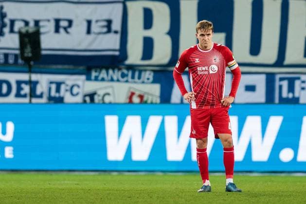 2. Fußball Bundesliga, 1. FC Magdeburg - 1. FC Köln; 14.02.2025 Timo Hübers (1. FC Köln, 4) frustriert 2. Fußball Bundesliga, 1. FC Magdeburg - 1. FC Köln, Magdeburg, Avnet Arena am 14.02.2025 DFL REGULATIONS PROHIBIT ANY USE OF PHOTOGRAPHS AS IMAGE SEQUENCES AND OR QUASI-VIDEO.