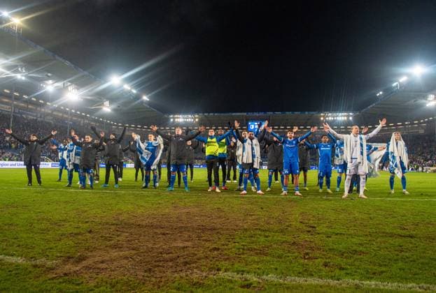 Fussball, Herren, Saison 2024 2025, 2. Bundesliga (22. Spieltag), 1. FC Magdeburg - 1. FC Köln, Magdeburger Jubel nach Abpfiff, 14.02. 2025,