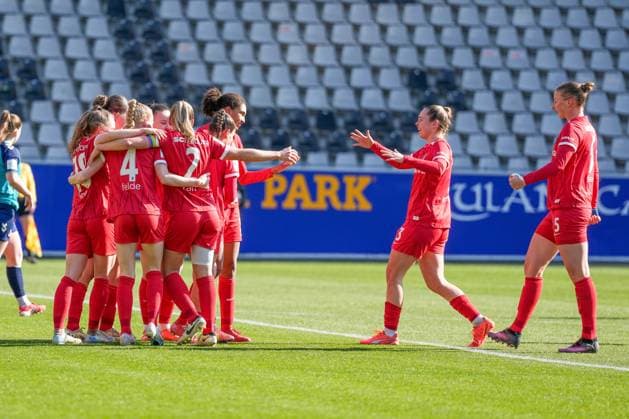 Deutschland: Fussball Google Pixel Frauen-Bundesliga, 15. Spieltag - SC Freiburg vs. 1. FC Köln - Dreisamstadion, Freiburg: Cora Zicai (SC Freiburg,Frauen 28) Freiburg Dreisamstadion Baden-Württemberg Deutschland Copyright: xFINLEYxMÖRCHx