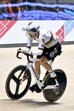 Belgian Lindsay De Vylder pictured in action during the men s Omnium I scratch race at the 2025 UEC Track Elite European Championships, in Heusden-Zolder, Belgium, Saturday 15 February 2025. The European Championships take place from 12 to 16 February. DIRKxWAEM  x112508237x
