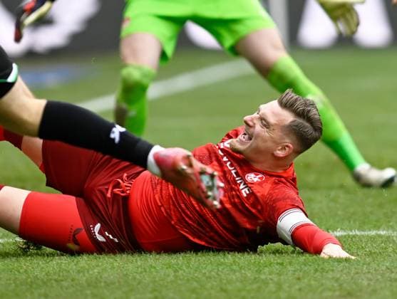 Fussball - 2. Bundesliga - Saison 2024 25 1. FC Kaiserslautern 15.02.2025 Fritz-Walter-Stadion 1. FC Kaiserslautern (fck) - Hannover 96 (h) 0:0 Marlon RITTER (1. FC Kaiserslautern) 1. FC Kaiserslautern