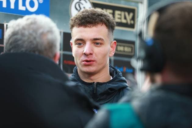 15.02.2025, xrekx, Fussball 2.Bundesliga, SV Elversberg - SpVgg Greuther Fuerth v.l. Fisnik Asllani (SV 07 Elversberg) im Interview nach dem Spiel (DFL DFB REGULATIONS PROHIBIT ANY USE OF PHOTOGRAPHS as IMAGE SEQUENCES and or QUASI-VIDEO) Elversberg