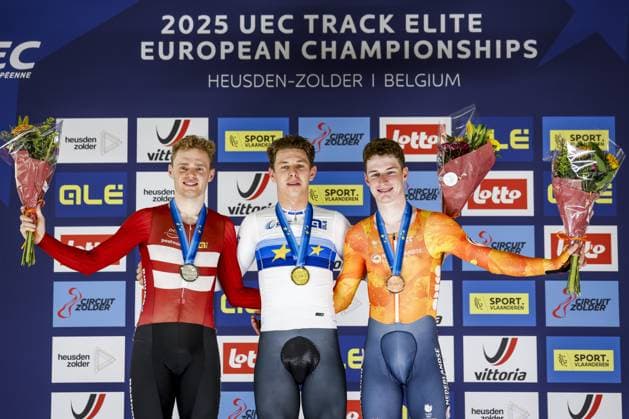 HEUSDEN-ZOLDER - (l-r) Niklas Larsen (second), Tim Torn Teutenberg (first), Philip Heijnen (third) on the podium after the omnium during the fourth day of the European Track cycling, Rad, Radsport, Bahnrad, Bahn championships in Belgium. ANP BAS CZERWINSKI xVIxANPxSportx xxANPxIVx 520065796 originalFilename: 520065796.jpg