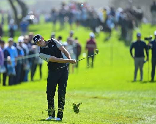 February 15, 2025: Ludvig Aberg hits a shot on the 4th hole during the third round of the Genesis Invitational on Torrey Pines South Course in San Diego, California. CSM San Diego USA - ZUMAc04_ 20250215_zma_c04_106 Copyright: xJustinxFinex