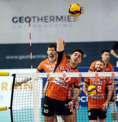 Daniel MALESCHA (Berlin), He Volleyball Bundesliga 2024 25, TSV Haching Muenchen vs Berlin Recyclin Volleys, Geothermie Arena, Unterhaching, 15.02.25 Copyright: WolfgangxFehrmann
