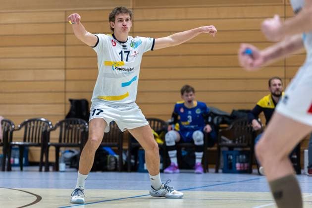 Lauritz Jastrow (SV Schwaig, 17), Einzelbild, Einzelfoto, Portrait, Portraet, jubelt, Jubel, positive Emotionen, positive Emotion, SV Schwaig Volleyball - Blue Volleys Gotha, Volleyball, 2. Bundesliga Sued, , 15.02.2025 SV Schwaig Volleyball - Blue Volleys Gotha, Volleyball, 2. Bundesliga Sued, , 15.02.2025 Schwaig Copyright: xEibner-Pressefoto G.xSantemizx EP_GSZ
