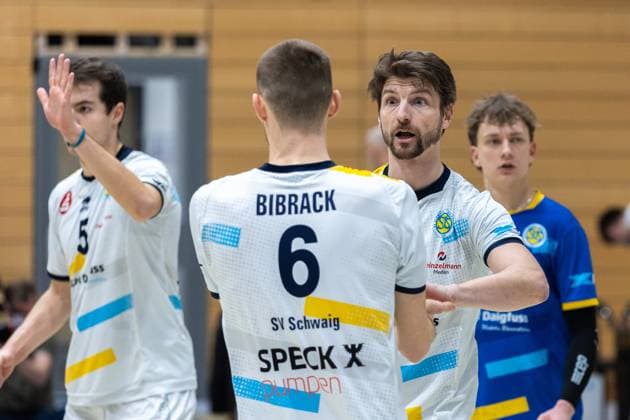 Max Bibrack (SV Schwaig, 06), Florian Tafelmayer (SV Schwaig, 09), SV Schwaig Volleyball - Blue Volleys Gotha, Volleyball, 2. Bundesliga Sued, , 15.02.2025 SV Schwaig Volleyball - Blue Volleys Gotha, Volleyball, 2. Bundesliga Sued, , 15.02.2025 Schwaig Copyright: xEibner-Pressefoto G.xSantemizx EP_GSZ