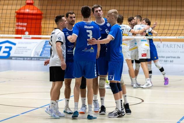 Team, Mannschaft, jubelt, Jubel, positive Emotionen, positive Emotion, SV Schwaig Volleyball - Blue Volleys Gotha, Volleyball, 2. Bundesliga Sued, , 15.02.2025 SV Schwaig Volleyball - Blue Volleys Gotha, Volleyball, 2. Bundesliga Sued, , 15.02.2025 Schwaig Copyright: xEibner-Pressefoto G.xSantemizx EP_GSZ