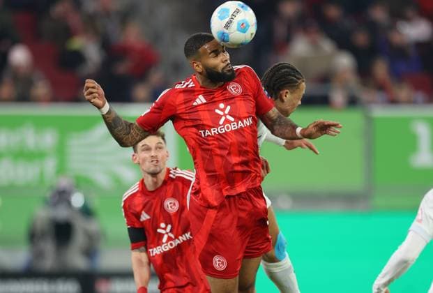 15.02.2025, xdcx, Fussball 2. Bundesliga, Fortuna Düsseldorf - Hertha BSC Berlin, v.l., Jamil Siebert (Fortuna Düsseldorf), Derrry Scherhant (Hertha BSC Berlin) DFL DFB REGULATIONS PROHIBIT ANY USE OF PHOTOGRAPHS AS IMAGE SEQUENCES AND OR QUASI-VIDEO.