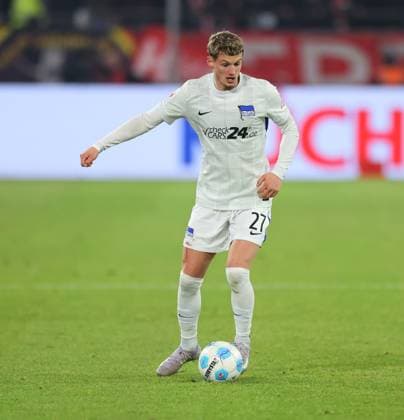 15.02.2025, xdcx, Fussball 2. Bundesliga, Fortuna Düsseldorf - Hertha BSC Berlin, v.l., Michael Cuisance (Hertha BSC Berlin) DFL DFB REGULATIONS PROHIBIT ANY USE OF PHOTOGRAPHS AS IMAGE SEQUENCES AND OR QUASI-VIDEO.