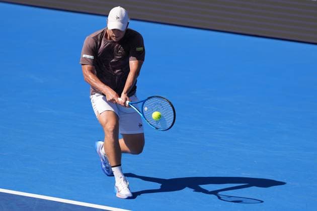 DELRAY BEACH, FL - FEBRUARY 15: Miromir Kecmanovic (SRB) during his semifinal doubles match of the Delray Beach Open on February 15, 2025, at the Delray Beach Tennis Center in Delray Beach, FL. (Photo by Andrew Patron Icon Sportswire) TENNIS: FEB 15 Delray Beach Open EDITORIAL USE ONLY Icon2502150396