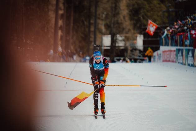 Bilder des Jahres 2025, Sport 02 Februar Sport Themen der Woche KW07 BIATHLON - IBU WC Lenzerheide LENZERHEIDE,SWITZERLAND,16.FEB.25 - BIATHLON - IBU World Championships 2025, 10km pursuit, ladies. Image shows Franziska Preuss (GER).  GEPAxpictures xAlexanderxSolc