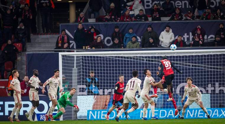 Leverkusen, Germany. 15th Feb 2025. Jeremie Frimpong (LEV) trifft die Latte Kingsley Coman (FCB) Min-jae Kim (FCB) Hiroki Ito (FCB) Florian Wirtz (LEV) Manuel Neuer (FCB) Aleksandar Pavlovic (FCB) Bayer Leverkusen - Bayern München 15.02.2025