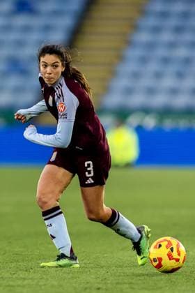 Leicester City Women v Aston Villa Women Women s Super League 16 02 2025. Aston Villa Women defender Paula Tomas (3) during the Women s Super League match between Leicester City Women and Aston Villa Women at the King Power Stadium, Leicester, England on 16 February 2025. Leicester King Power Stadium Leicestershire England Editorial use only DataCo restrictions apply See www.football-dataco.com , Copyright: xManjitxNarotrax PSI-21467-0099
