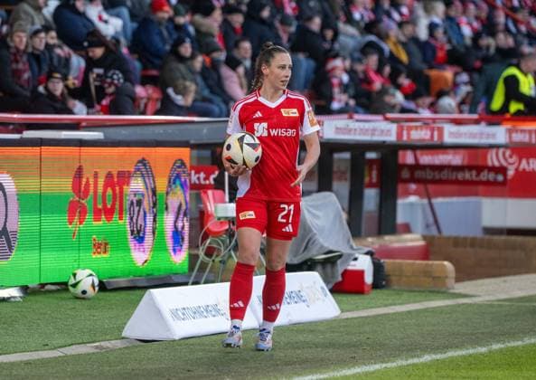 Fußball, Frauen, Saison 2024 2025, 2. Frauen-Bundesliga (15. Spieltag), 1. FC Union Berlin - 1. FC Nürnberg (4:0), Anna Weiß (1. Frauen 1. FC Union), 16.02. 2025, Copyright: xMatthiasxKochx